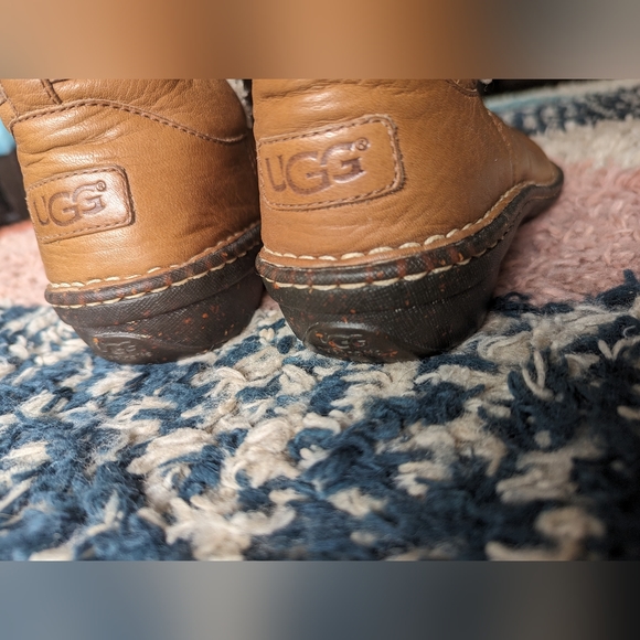 Ugg Boots - Picture 6 of 6